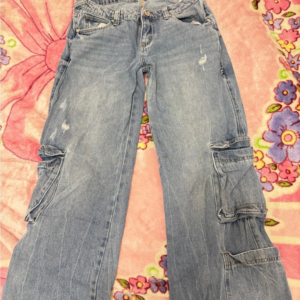 Women's Distressed Baggy Low Rise Cargo Jeans